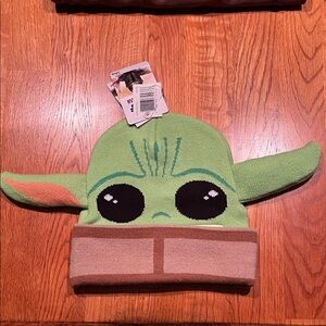 NWT Star Wars Mandalorian Green and Brown Knit Character Flip Down Beanie